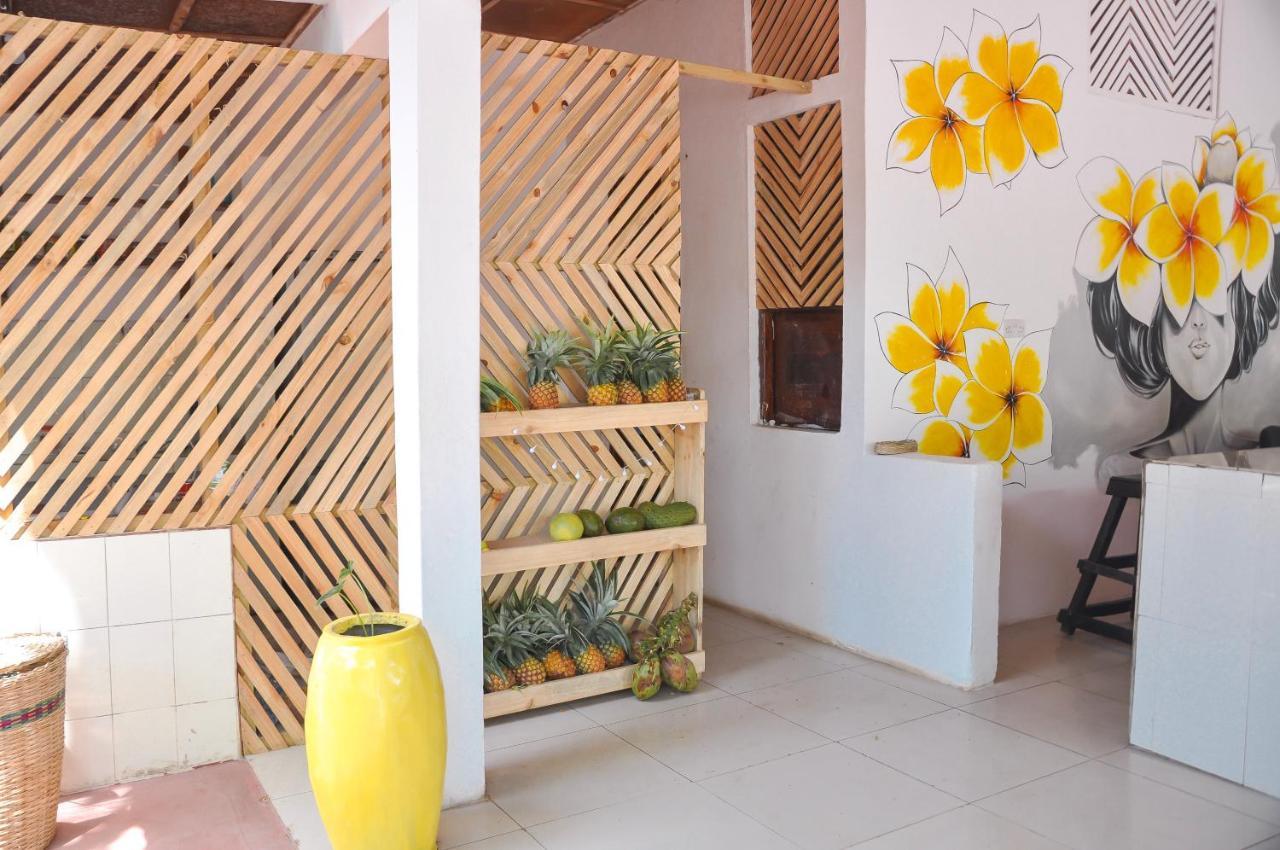 Papaya Guest House Nungwi Esterno foto