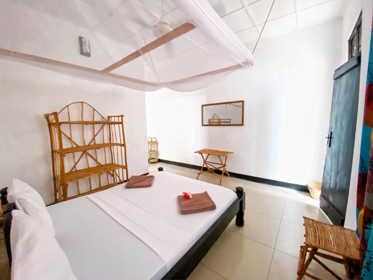 Papaya Guest House Nungwi Esterno foto
