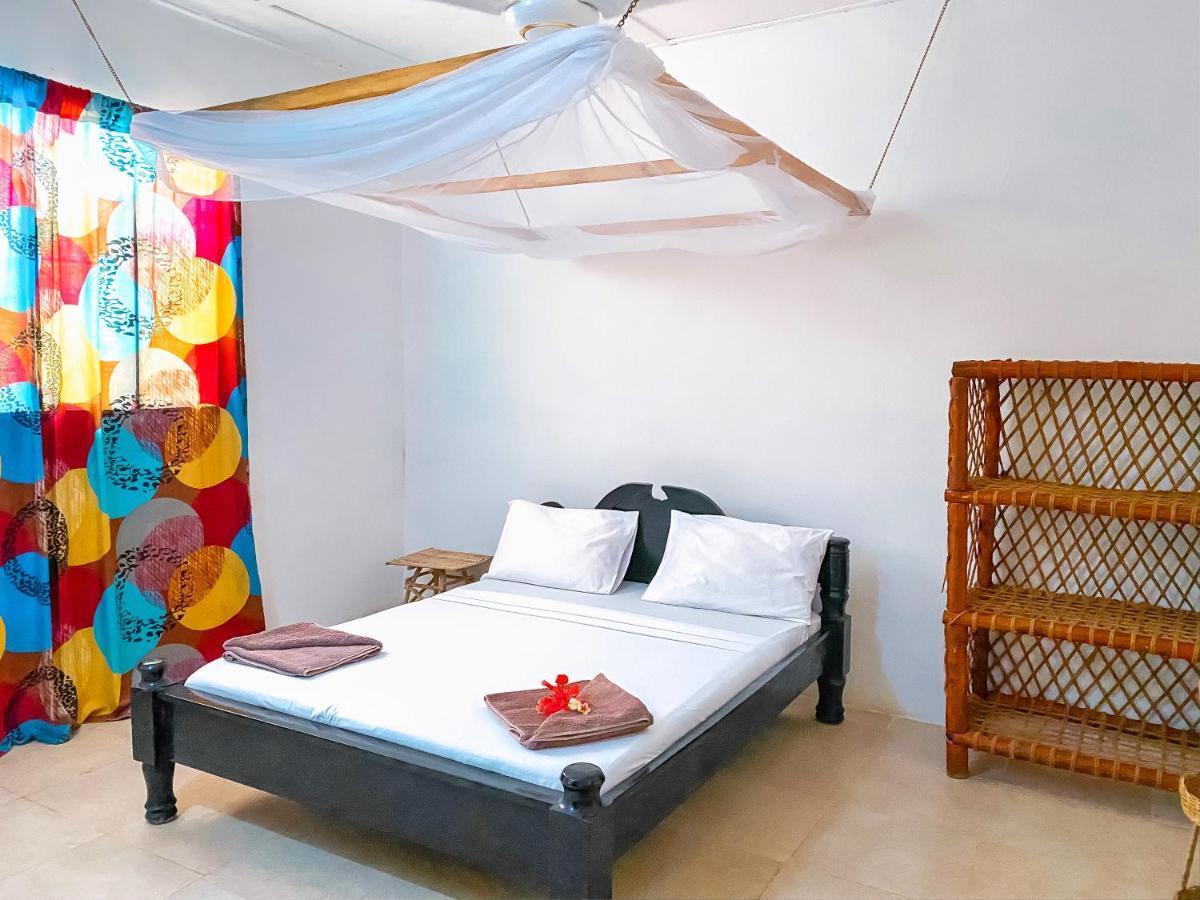 Papaya Guest House Nungwi Esterno foto